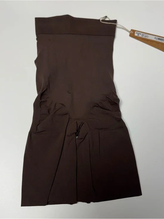 Skims Everyday Sculpt Short NWT XXS Espresso - Picture 1 of 7